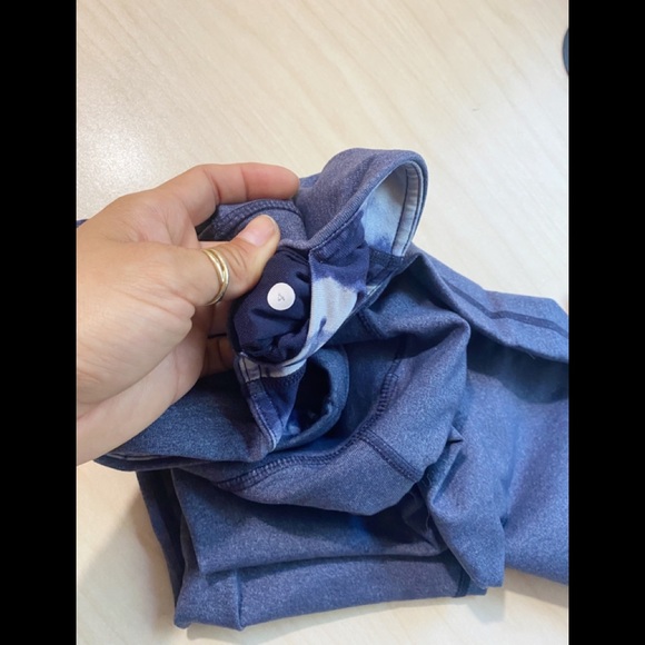 Lululemon Tadasana Slit Crop - Picture 8 of 12